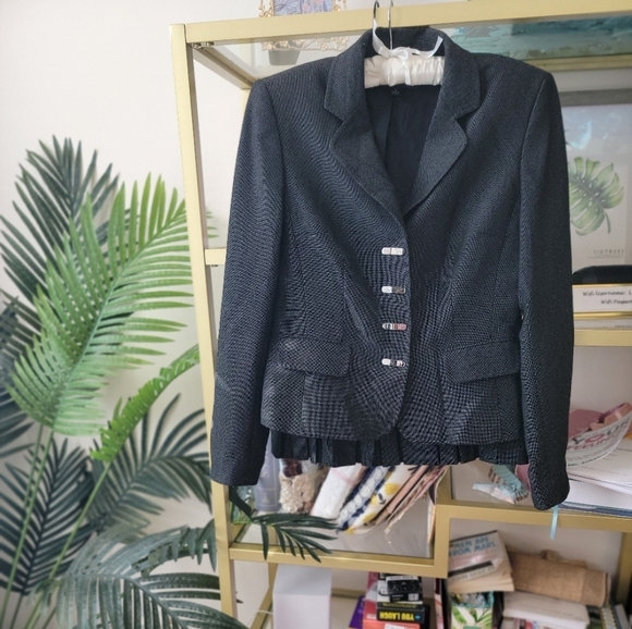 Anne Klein Pleated 2 Piece Skirt Suit - Women's Size 4 - Picture 5 of 8